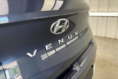 2026 Hyundai VENUE SEL W/Two-Tone Roof