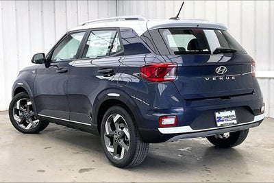 2026 Hyundai VENUE SEL W/Two-Tone Roof