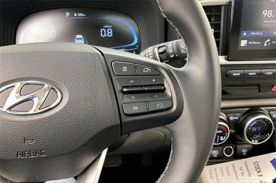 2024 Hyundai VENUE SEL