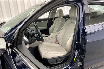 2021 Genesis G70 2.0T