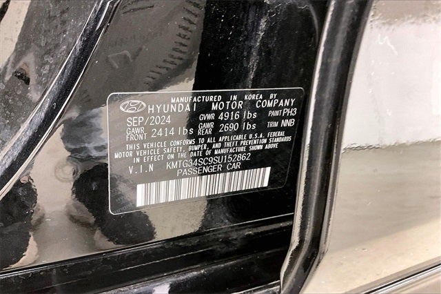 2025 Genesis G70 2.5T