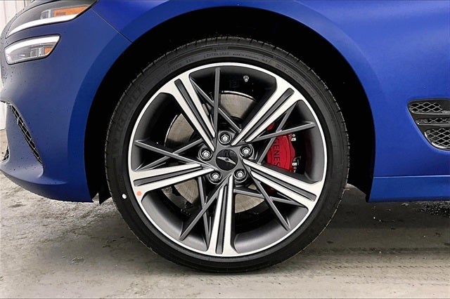 2025 Genesis G70 2.5T