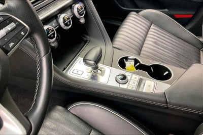 2022 Genesis G70 2.0T