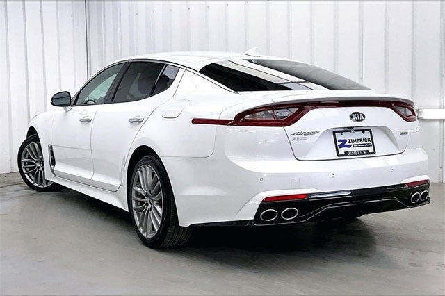 2018 Kia Stinger Base