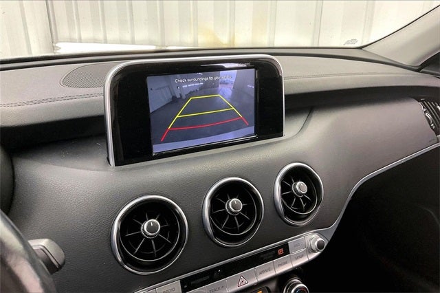 2018 Kia Stinger Base