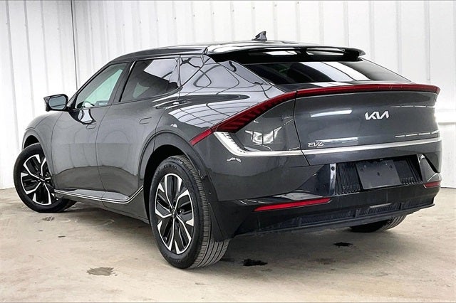 2023 Kia EV6 Wind