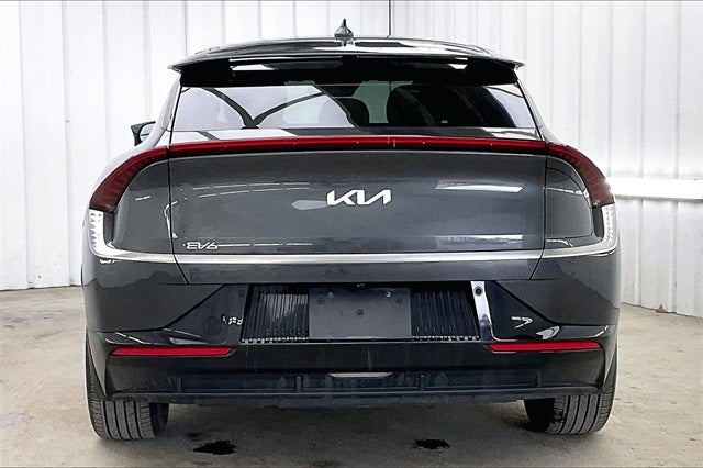 2023 Kia EV6 Wind