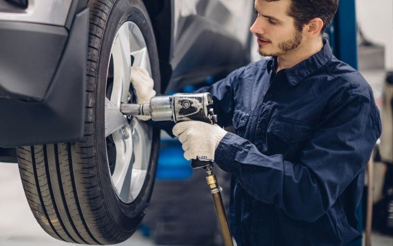 10% off Alignment with tires